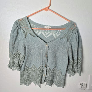 Ultra Pink Lace Embroidered Cotton Top  Size Medium 100 cotton light green